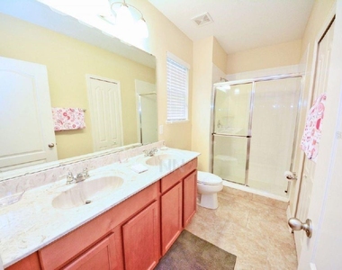 1014 Cypress Pointe Boulevard - Photo Thumbnail 9