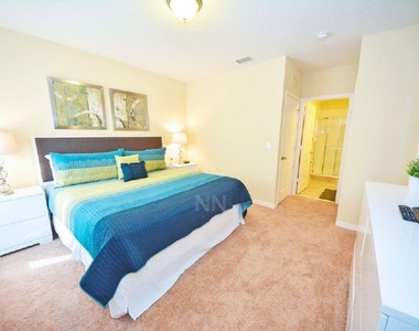1014 Cypress Pointe Boulevard - Photo Thumbnail 10