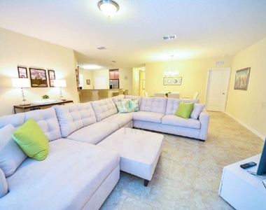 1014 Cypress Pointe Boulevard - Photo Thumbnail 3