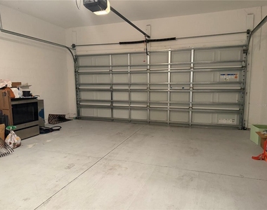 652 Grove Street - Photo Thumbnail 27
