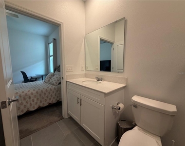 652 Grove Street - Photo Thumbnail 34
