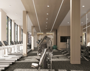 960 Franklin Avenue - Photo Thumbnail 12