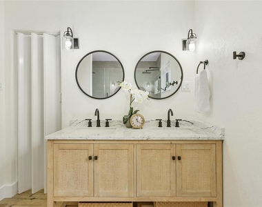 191 Casa Lane - Photo Thumbnail 17