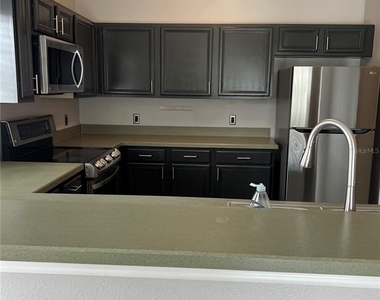 7926 Magnolia Bend Court - Photo Thumbnail 2