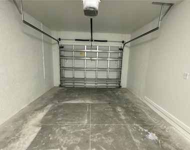 1775 Glenway Court - Photo Thumbnail 16