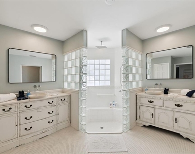 109 N Peninsula Avenue - Photo Thumbnail 11