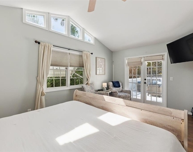 109 N Peninsula Avenue - Photo Thumbnail 10