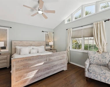 109 N Peninsula Avenue - Photo Thumbnail 9