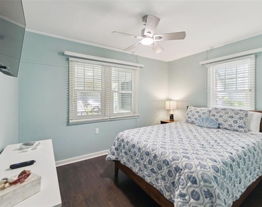 109 N Peninsula Avenue - Photo Thumbnail 12