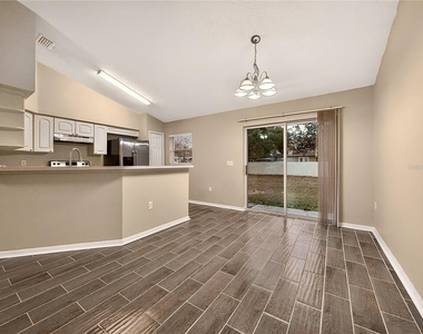 835 Lancaster Avenue - Photo Thumbnail 4