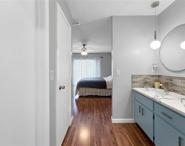 3228 Running Bear Way - Photo Thumbnail 11