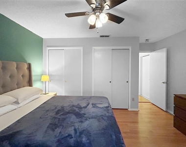 3228 Running Bear Way - Photo Thumbnail 15