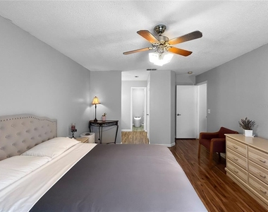 3228 Running Bear Way - Photo Thumbnail 13