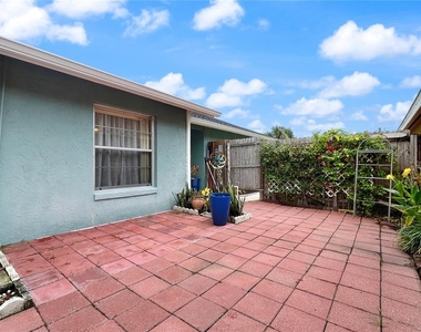 3228 Running Bear Way - Photo Thumbnail 23