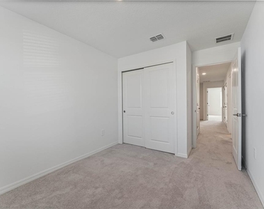 1281 Axel Graeson Avenue - Photo Thumbnail 10