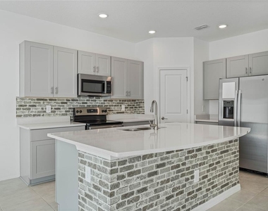 1281 Axel Graeson Avenue - Photo Thumbnail 5