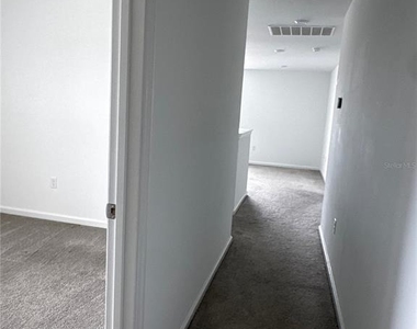 11777 Globe Street - Photo Thumbnail 15