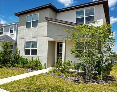 11777 Globe Street - Photo Thumbnail 2