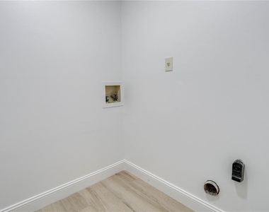 1111 Salerno Court - Photo Thumbnail 16