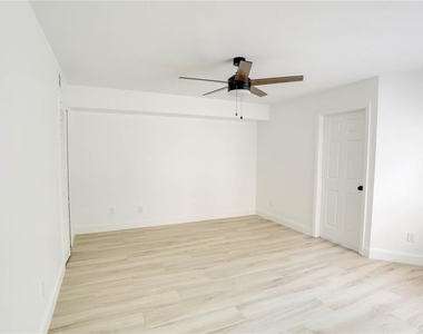 1111 Salerno Court - Photo Thumbnail 13