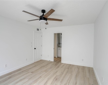 1111 Salerno Court - Photo Thumbnail 10