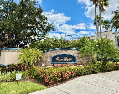 3000 Laurel Park Lane - Photo Thumbnail 1