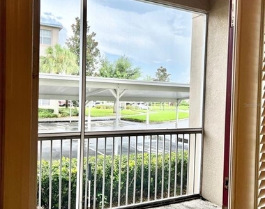3000 Laurel Park Lane - Photo Thumbnail 14