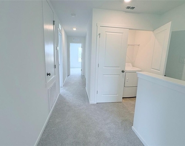 886 Lynx Street - Photo Thumbnail 20
