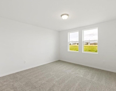 1361 Current Place - Photo Thumbnail 18