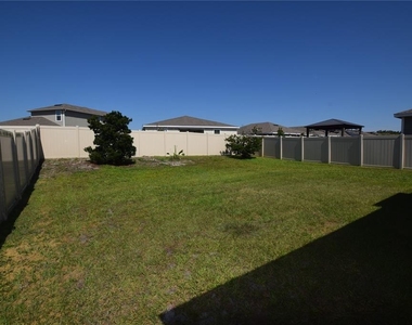 1990 Cricket Cradle Drive - Photo Thumbnail 4