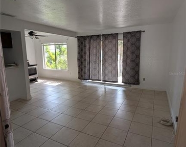 4028 Billingsgate Rd - Photo Thumbnail 2