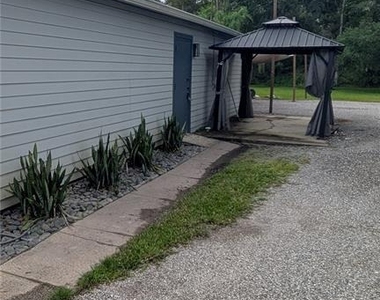 18312 Holister Rd - Photo Thumbnail 2
