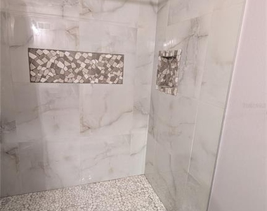 18312 Holister Rd - Photo Thumbnail 11