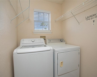 2206 Antigua Place - Photo Thumbnail 19