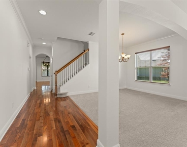 13544 Riggs Way - Photo Thumbnail 3