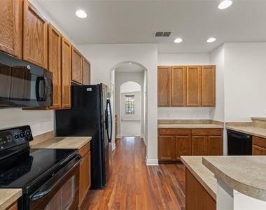13544 Riggs Way - Photo Thumbnail 23