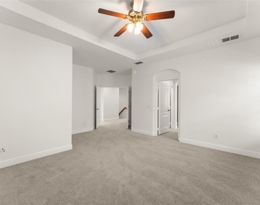 13544 Riggs Way - Photo Thumbnail 32