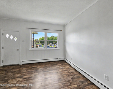 814 Price Street - Photo Thumbnail 5