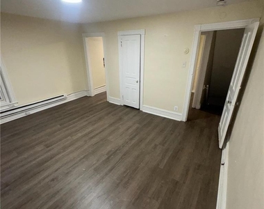 1438 W Turner Street - Photo Thumbnail 1