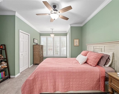 4837 Sw 91st Drive - Photo Thumbnail 38