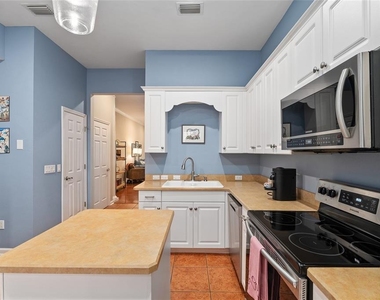 4837 Sw 91st Drive - Photo Thumbnail 24