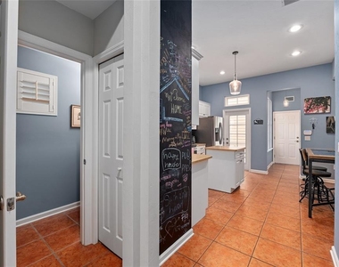 4837 Sw 91st Drive - Photo Thumbnail 18