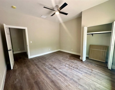 13647 Ne 141st Drive - Photo Thumbnail 11