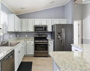 104 Cherry Blossom Lane - Photo Thumbnail 3