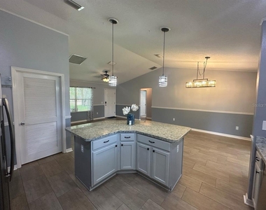 104 Cherry Blossom Lane - Photo Thumbnail 7