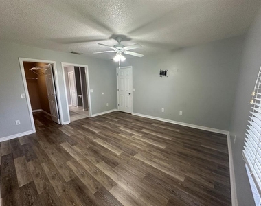 104 Cherry Blossom Lane - Photo Thumbnail 11
