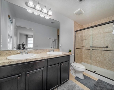 212 Primrose Drive - Photo Thumbnail 15