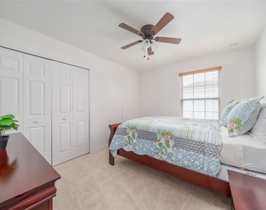 212 Primrose Drive - Photo Thumbnail 11