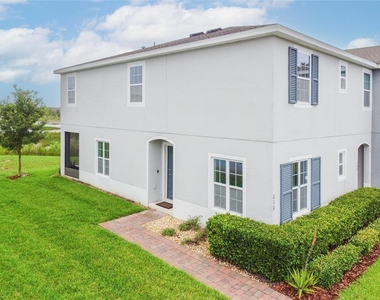 212 Primrose Drive - Photo Thumbnail 1
