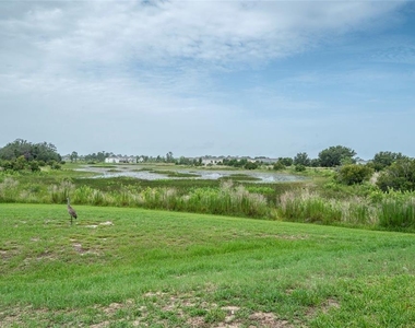 212 Primrose Drive - Photo Thumbnail 21